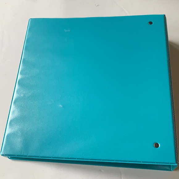 Avery heavy duty folder size 2 - Picture 4 of 4